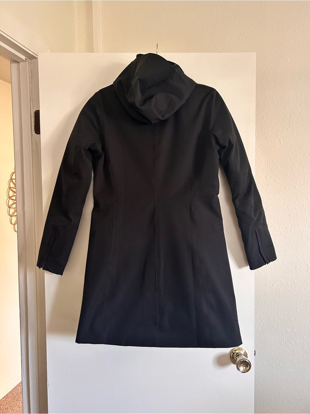 Patagonia W’s Tres Down 3-In-1 Parka - Picture 3 of 11